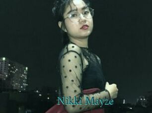 Nikki_Mayze